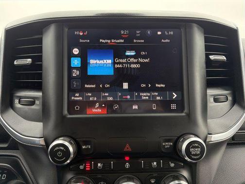 2022 RAM 2500 Laramie Crew Cab 4x4 6'4' Box