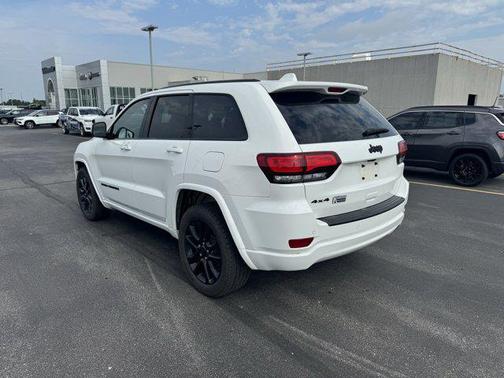 2020 Jeep Grand Cherokee Altitude