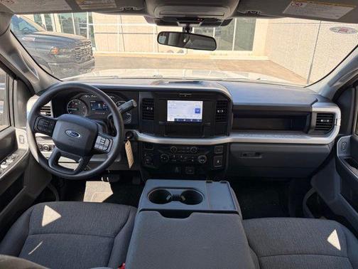 Avalanche 2026 Ford F-250 XL
