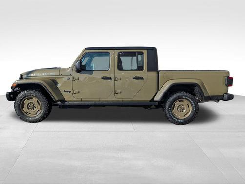 41 2026 Jeep Gladiator Willys 41 4x4