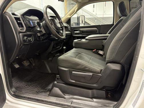 2019 RAM 3500 Tradesman Regular Cab 4x4 8' Box