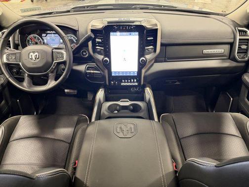 2023 RAM 3500 Laramie Crew Cab 4x4 8' Box