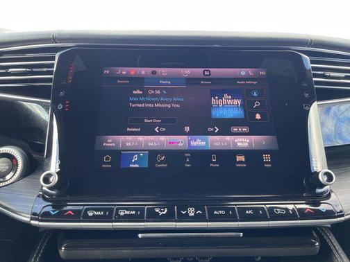 2023 Jeep Wagoneer Series III 4x4