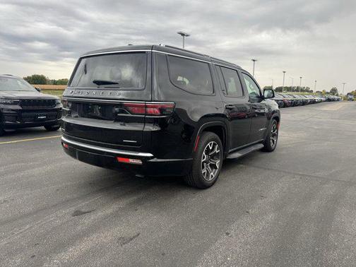 2023 Jeep Wagoneer Series III 4x4
