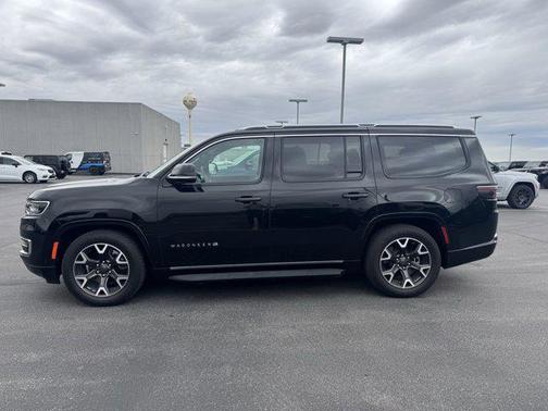 2023 Jeep Wagoneer Series III 4x4