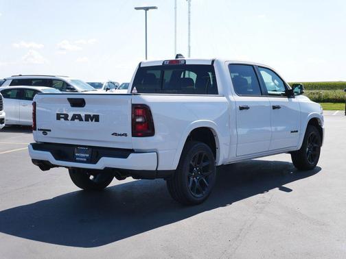 Bright White Clearcoat 2026 RAM 1500 Laramie