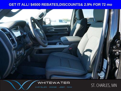 Diamond Black Crystal Pearlcoat 2026 RAM 1500 Big Horn/Lone Star