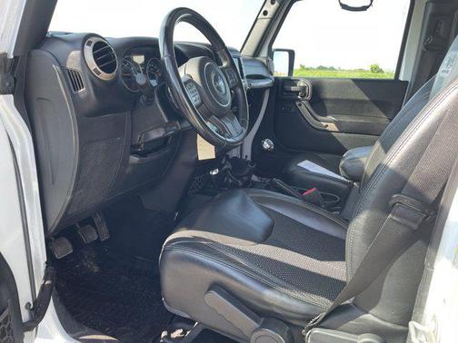2017 Jeep Wrangler Unlimited 75th Anniversary Edition 4x4
