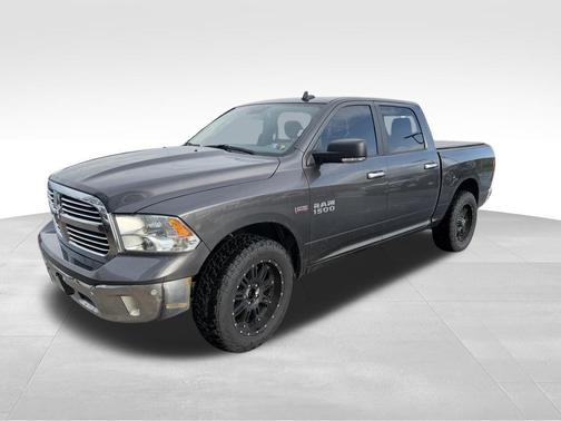 Granite Crystal Metallic Clearcoat 2017 RAM 1500 Big Horn