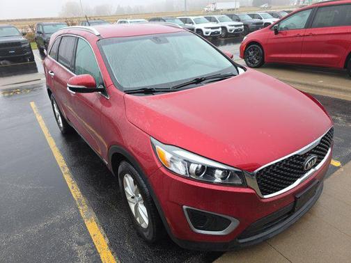 2017 Kia Sorento LX