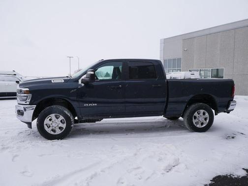 2026 RAM 2500 Big Horn Crew Cab 4x4 6'4' Box