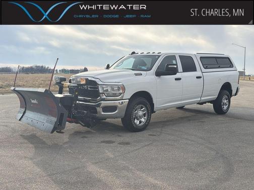 Bright White Clearcoat 2024 RAM 2500 Tradesman Crew Cab 4x4 8' Box
