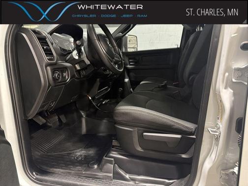 Bright White Clearcoat 2024 RAM 2500 Tradesman Crew Cab 4x4 8' Box