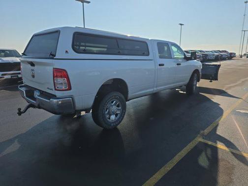 2024 RAM 2500 Tradesman Crew Cab 4x4 8' Box