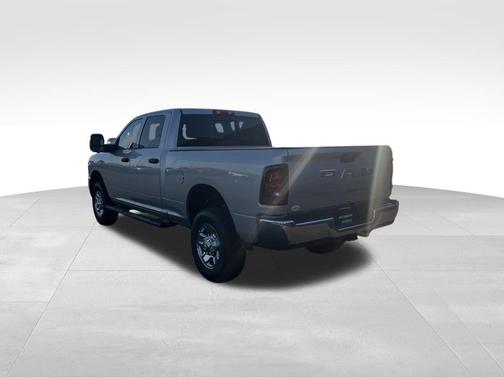 Silver Zynith 2026 RAM 2500 Tradesman Crew Cab 4x4 6'4' Box