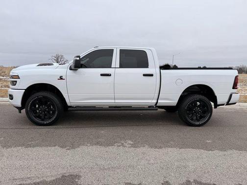 2026 RAM 2500 Black Express Crew Cab 4x4 6'4' Box