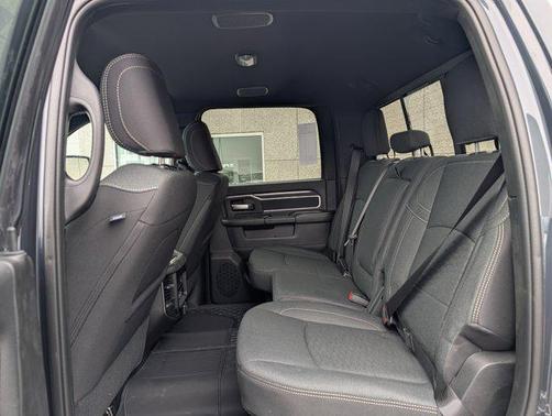 2026 RAM 2500 Big Horn Crew Cab 4x4 6'4' Box