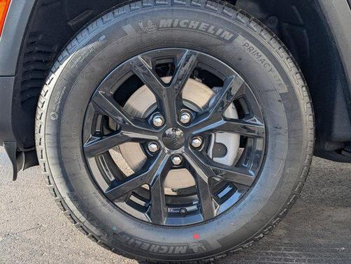 2026 Jeep Grand Cherokee Altitude