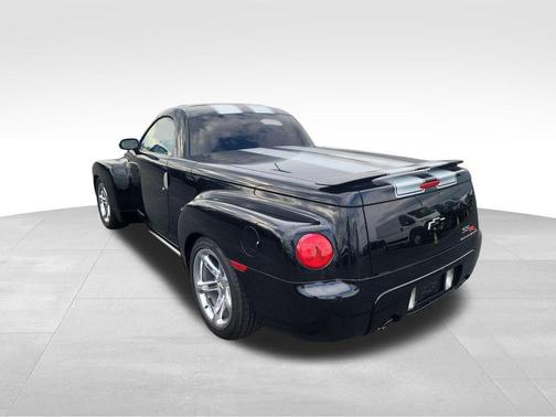 2005 Chevrolet SSR LS