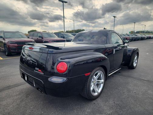 2005 Chevrolet SSR LS