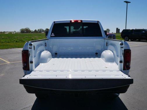 2025 RAM 2500 Tradesman Crew Cab 4x4 6'4' Box