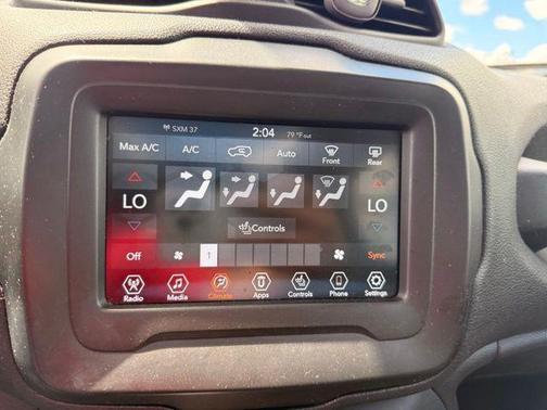 Granite Crystal Metallic Clearcoat 2020 Jeep Renegade Trailhawk