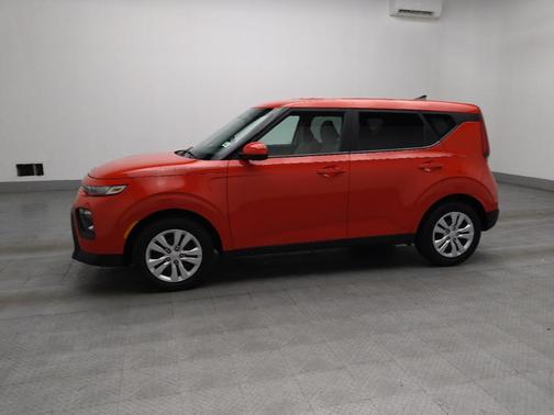 Inferno Red 2022 Kia Soul LX