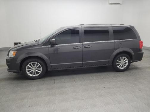 Granite Pearlcoat 2019 Dodge Grand Caravan SXT