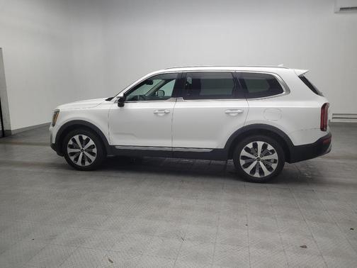 Snow White Pearl 2020 Kia Telluride S