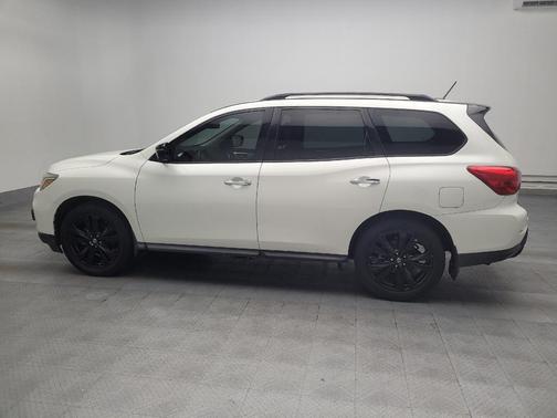 2018 Nissan Pathfinder SL