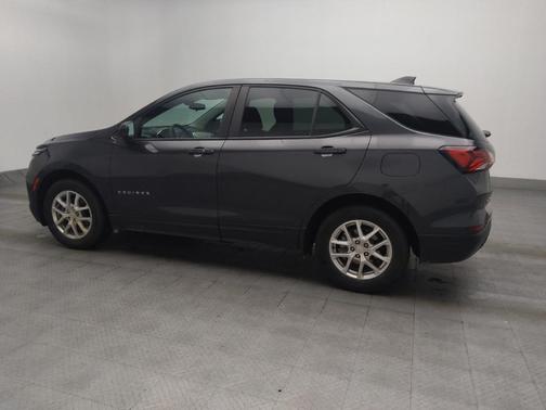 Iron Gray Metallic 2022 Chevrolet Equinox LS