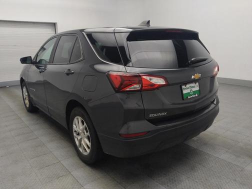 Iron Gray Metallic 2022 Chevrolet Equinox LS