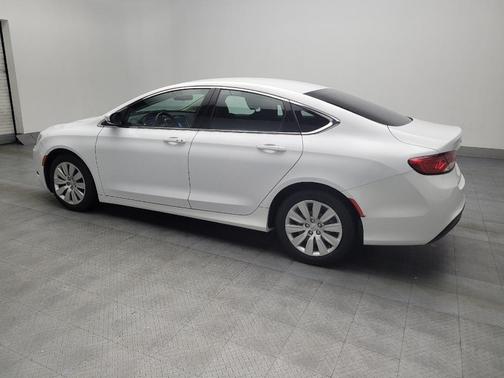 2016 Chrysler 200 LX