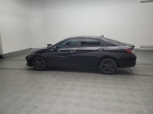 Phantom Black 2021 Hyundai ELANTRA SEL