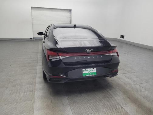 Phantom Black 2021 Hyundai ELANTRA SEL