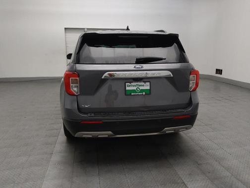Carbonized Gray Metallic 2021 Ford Explorer XLT