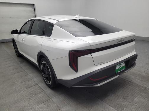 Snow White Pearl 2025 Kia K4 EX