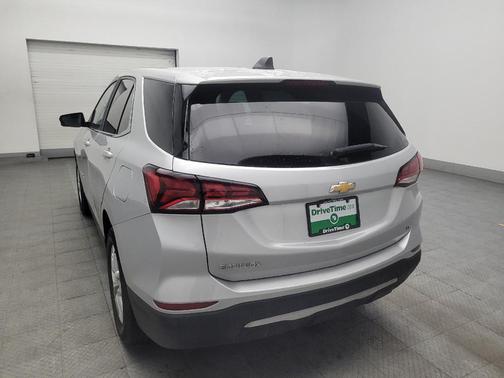 Silver Ice Metallic 2022 Chevrolet Equinox 1LT