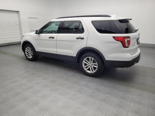 2017 Ford Explorer Base