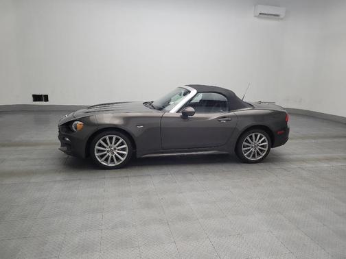 2017 FIAT 124 Spider Base