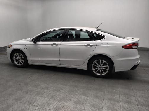 Oxford White 2020 Ford Fusion Plug-In Hybrid Titanium