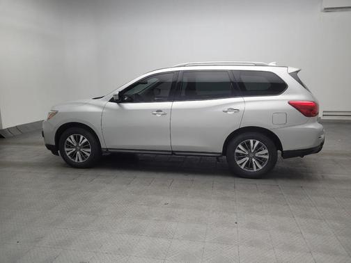Brilliant Silver Metallic 2020 Nissan Pathfinder SL 2WD
