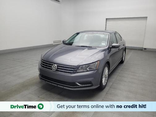 Platinum Gray Metallic 2017 Volkswagen Passat 1.8T SE