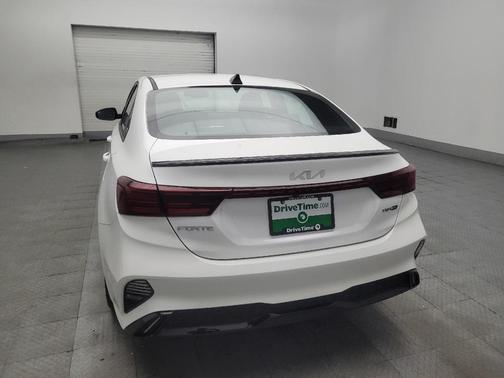 Snow White Pearl 2024 Kia Forte GT-Line