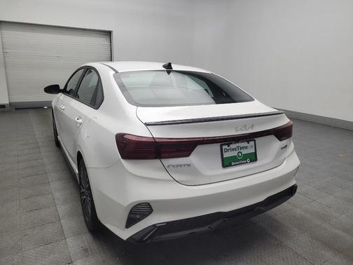 Snow White Pearl 2024 Kia Forte GT-Line