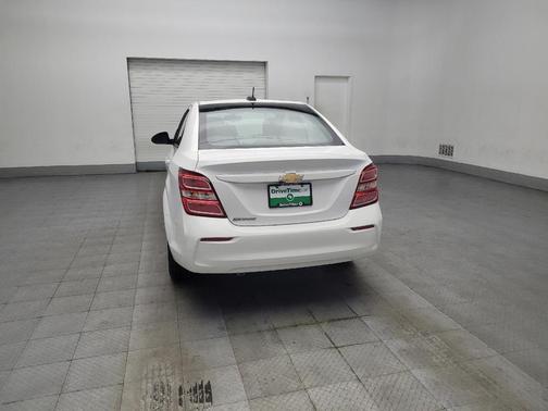 2017 Chevrolet Sonic LS