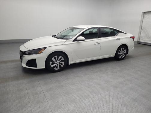 2023 Nissan Altima S FWD