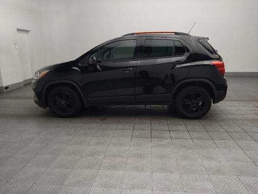 Mosaic Black Metallic 2020 Chevrolet Trax LT