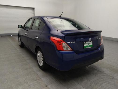 Deep Blue Pearl 2019 Nissan Versa 1.6 SV