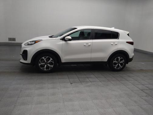 Clear White 2021 Kia Sportage LX